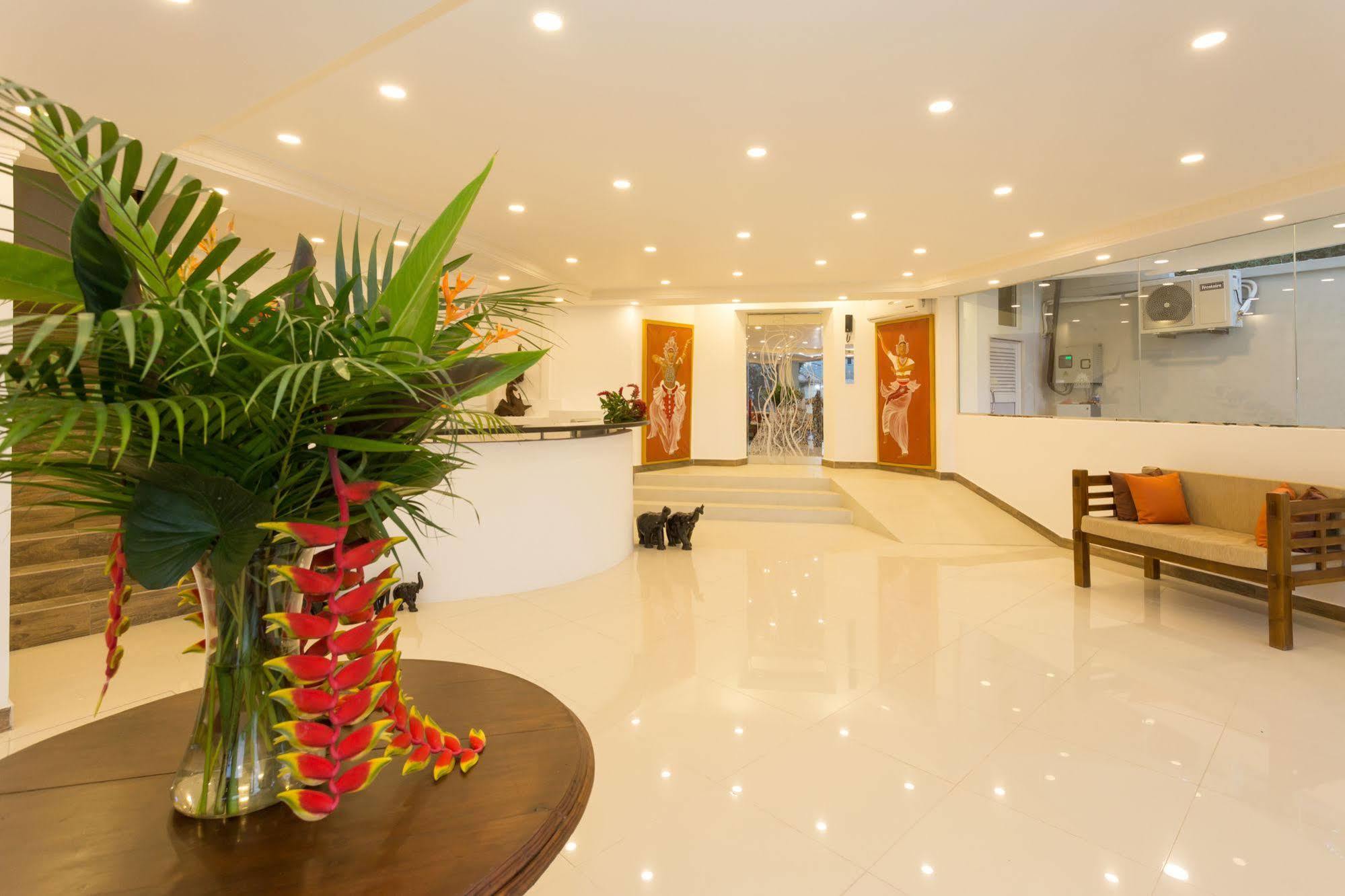Sandriana Lake View Hotel Kandy Eksteriør bilde